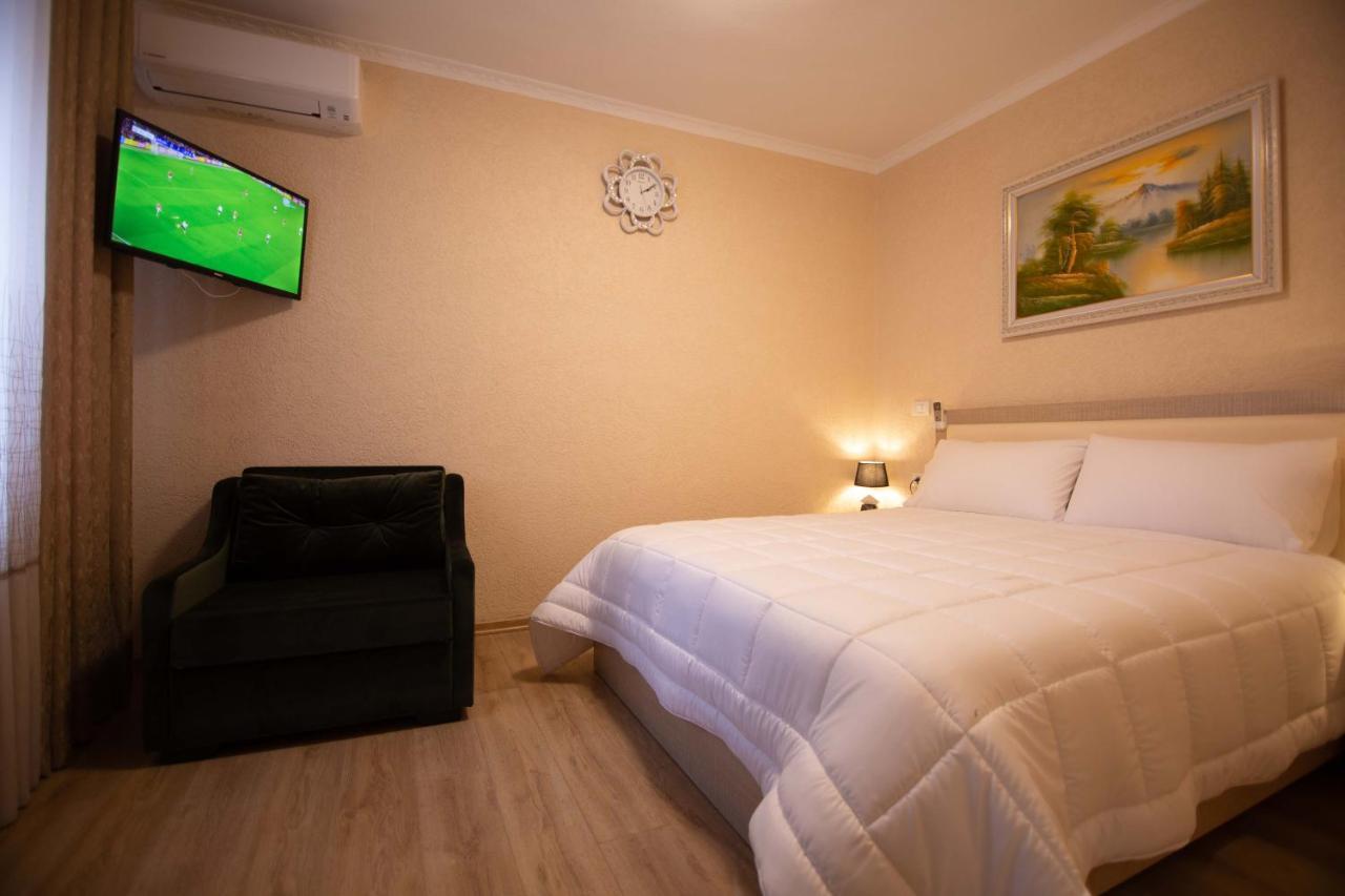Vila Lika Hotel Korce Luaran gambar