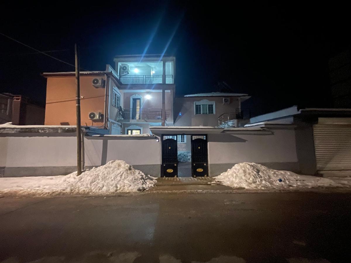 Vila Lika Hotel Korce Luaran gambar